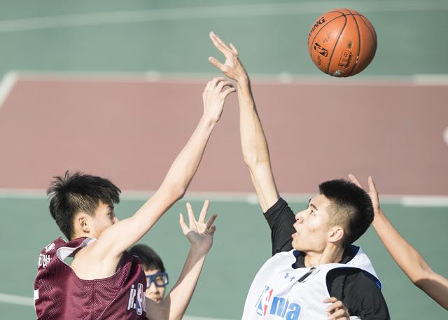 吓了一跳的大婶