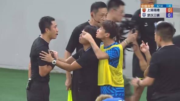 学生的妈妈3中字讲话的背景资料