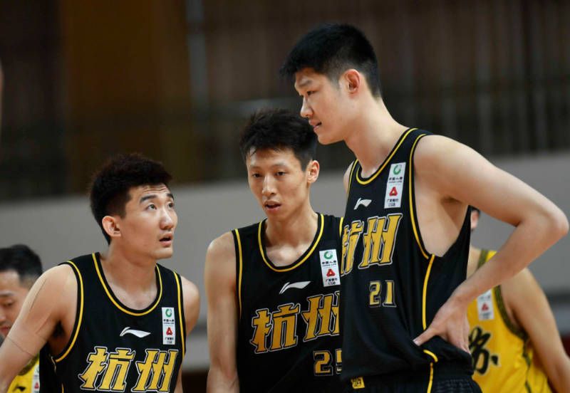 马特森今年21岁，本赛季出场15次，他和切尔西合同将在2025年到期。
