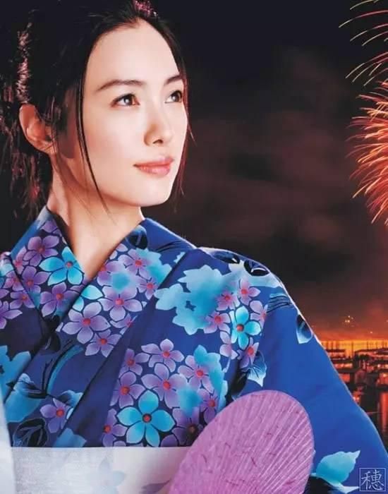 在后面享受的老婆